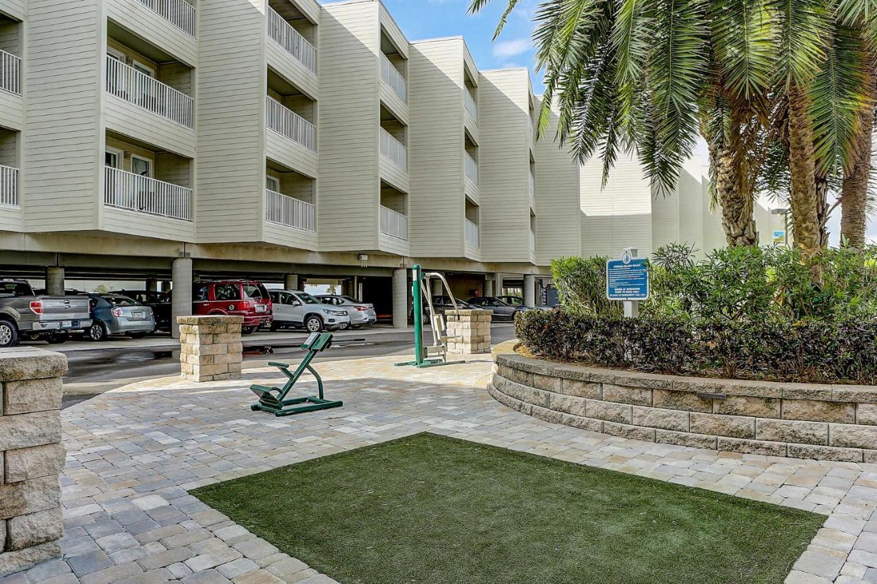 441-Waterfront, Amazing Views, Wifi, Pool And Close To Bucs Stadium タンパ エクステリア 写真